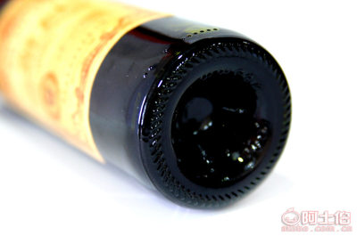 【銘威酒廠直供紅酒貼牌灌裝代加工葡萄酒OEM年中大促價(jià)格觸底】保定市蓮池區(qū)銘威葡萄酒銷售部 - 產(chǎn)品庫(kù)